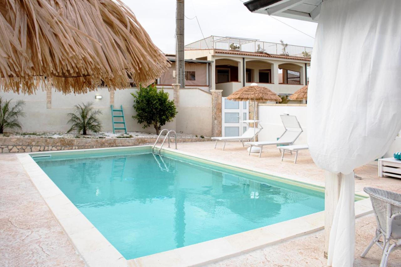 I Gufi Bed & Breakfast Marzamemi Exterior photo